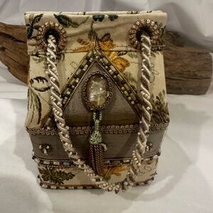 Mary Frances Stunning Women's Elegant Bag